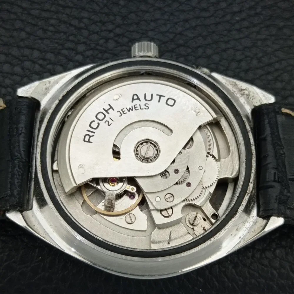 Vintage 1973 Ricoh Automatic Mens Silver Watch W/daydate & Black accents